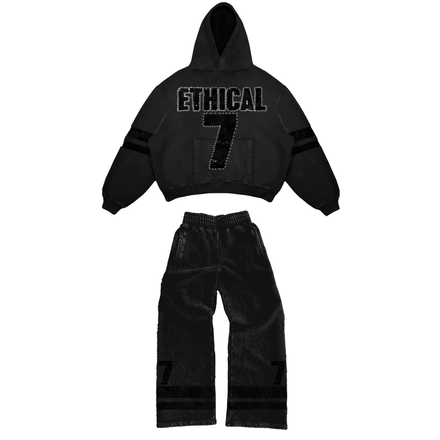 Black "7" Set